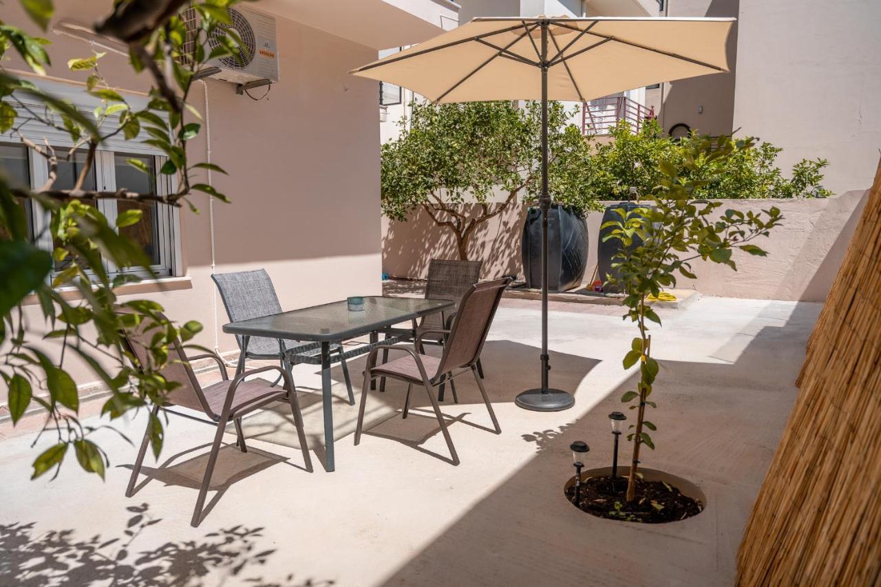 Stylish Central Renovated Apartment Heraclión Exterior foto