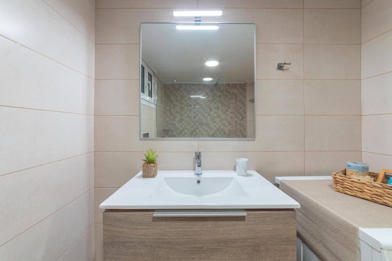 Stylish Central Renovated Apartment Heraclión Exterior foto