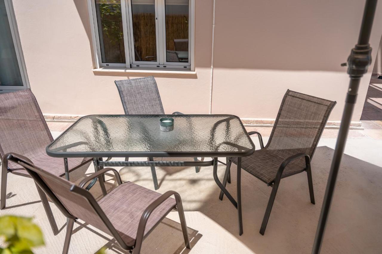 Stylish Central Renovated Apartment Heraclión Exterior foto