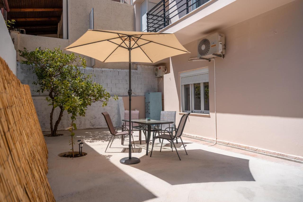 Stylish Central Renovated Apartment Heraclión Exterior foto